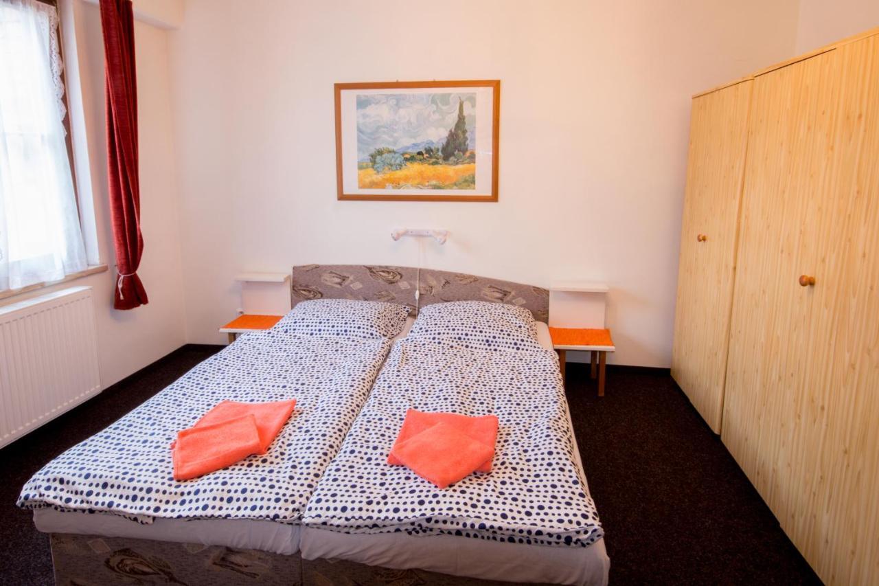 Appartement Apartman K Lanovce à Jáchymov Extérieur photo